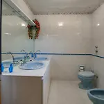 3 Bedroom Pet Friendly In *