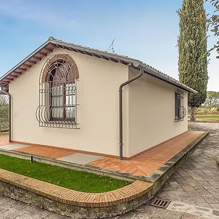 3 Bedroom Pet Friendly In * アレッツォ