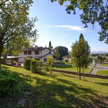 Casa vacanze 3 Bedroom Pet Friendly In Arezzo
