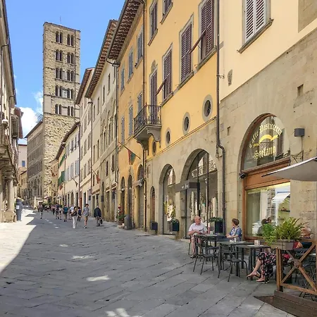3 Bedroom Pet Friendly In Prázdninový dům Arezzo